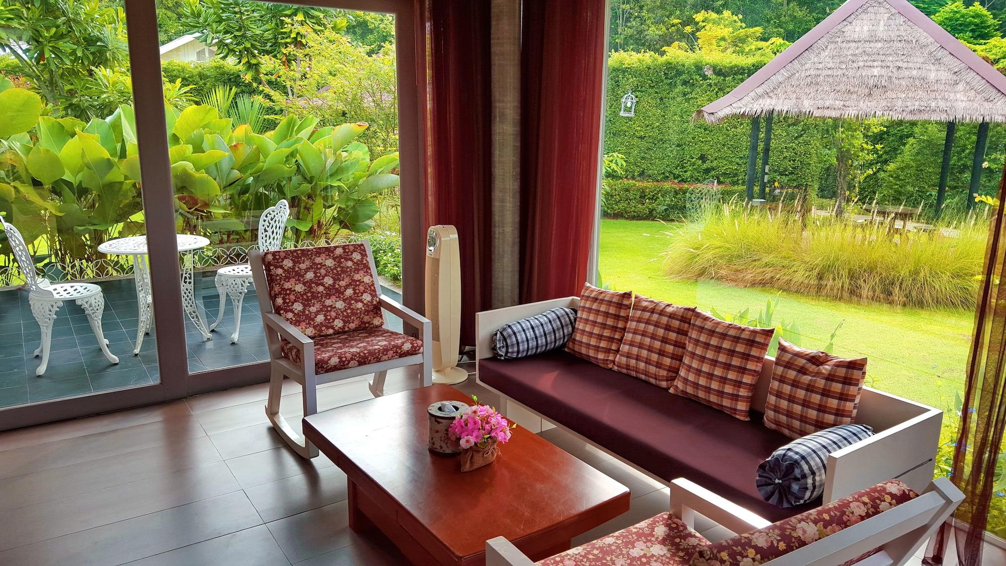 Perennial Resort Nai Yang Luaran gambar