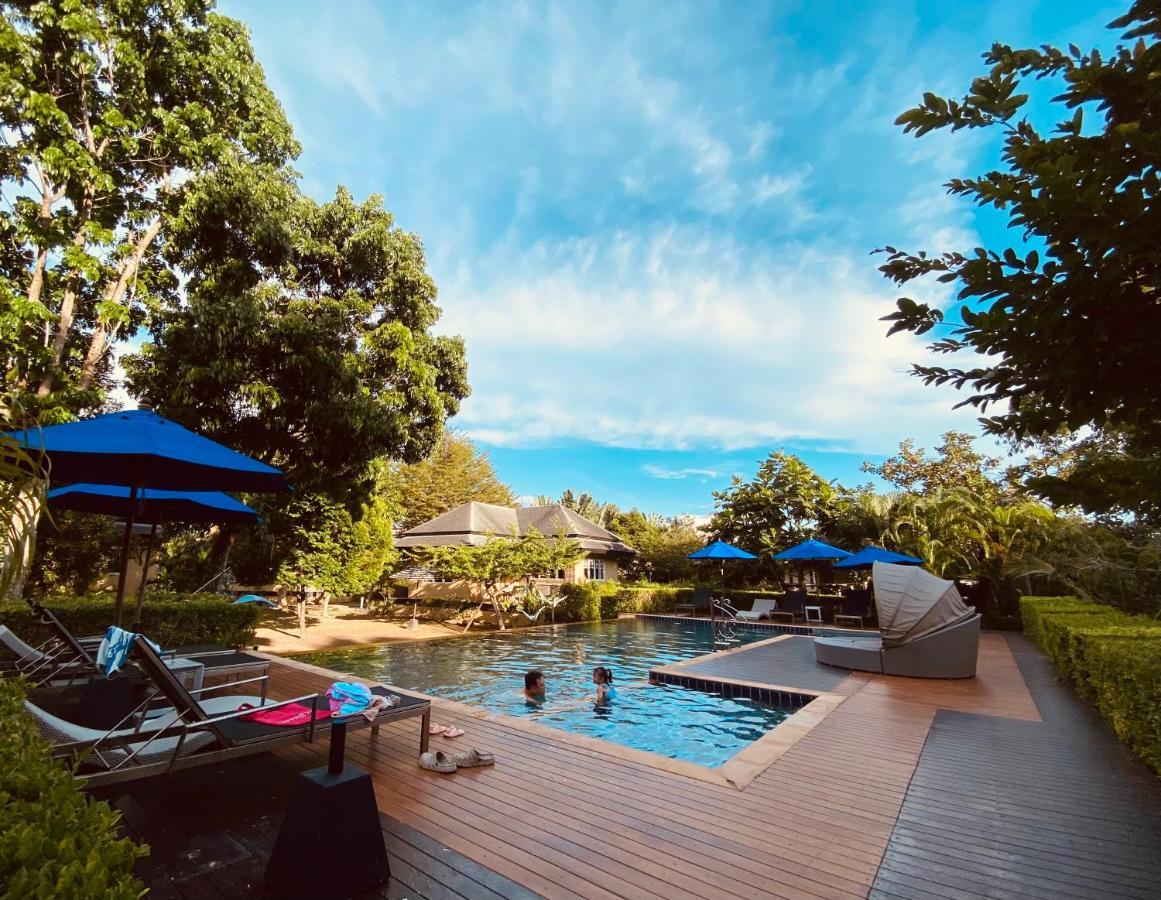 Perennial Resort Nai Yang Luaran gambar